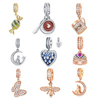Vente en gros OEM/ODM pendentif personnalisé en argent sterling 925 zircon cubique fille croissant de lune breloques