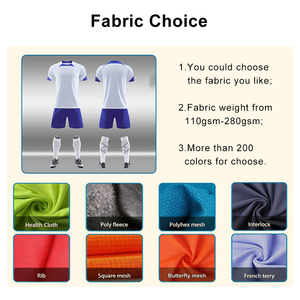 Ventes en gros de maillots de football pour hommes avec logo personnalisé, ensembles d'entraînement à manches courtes, respirants, séchage rapide, tissu 100% polyester - Product Image 3