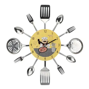 Art Fork and Spoon Design Tableware Kitchen Metal Decorative Wall Clock