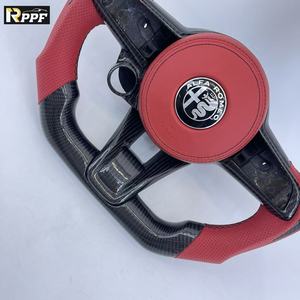 Volant en fibre de carbone Rppf à succès pour <span class=keywords><strong>Alfa</strong></span> <span class=keywords><strong>Romeo</strong></span> <span class=keywords><strong>Giulia</strong></span> <span class=keywords><strong>2017</strong></span>, cuir perforé rouge, personnalisation - Product Image 6