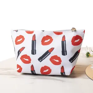 Tas Makeup wanita, kantung kosmetik kelas atas bercetak bibir merah untuk hadiah