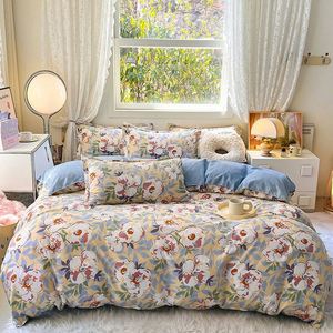 2025 Trending Wholesale Quality All-Season Customizable 100% Polyester Luxury Woven 4-Piece Pillow and <b>Comforter</b> Bedding <b>Set</b> - Product Image 6