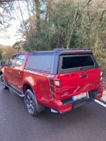 Capot rigide en aluminium pour Isuzu Dmax 2020-2026, capot pour Toyota Hilux Tacoma 2020+ avec fenêtre coulissante