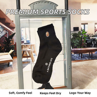 Chaussettes de sport décontractées jetables pour hommes de haute qualité, avec revers, anti-transpiration, pour l'automne, usage quotidien, épaisseur standard, motif original