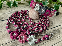 Collier et laisse pour chien en paracorde tressé avec perles florales faites à la main et personnalisables, avec clip rapide