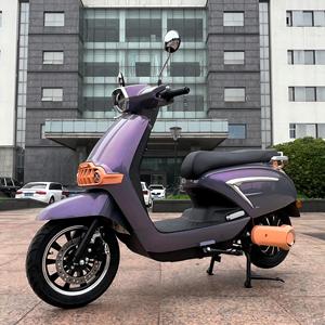 Scooter électrique VSP-2 à succès avec moteur 1000W 48V 60V 20Ah Vitesse maximale 45-50Km/h Autonomie 45-60Km - Product Image 2