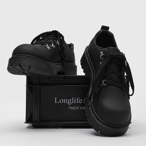 Nuevos Zapatos Cuadrados Negros Oscuros - Exclusivos Zapatos Casuales de Cuero Genuino con Suela Gruesa y Tacón Alto, Antideslizantes para Oficina - Product Image 3