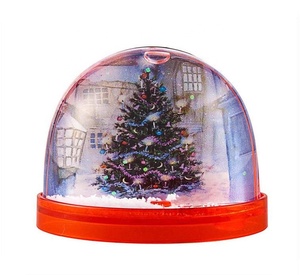 Plastik kar küresi ile kar tanesi içinde - Product Image 1