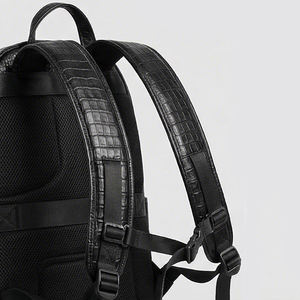 Zaino per Fotocamera DSLR SLR Minimalista Unisex in Pelle Vegana Nera Effetto Coccodrillo, Organizzatore per Fotografia, Vendita all'Ingrosso - Product Image 2