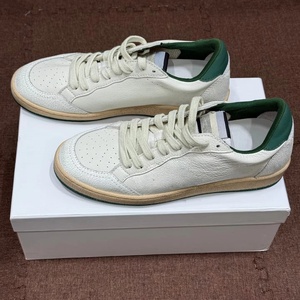Sneakers GGBD in Vera Pelle di Oca Bianca, Antiscivolo e Comode, <span class=keywords><strong>Scarpe</strong></span> da Skateboard Stile Golden Dirty - Product Image 1