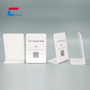 Tùy chỉnh màu Đen/Trắng acrylic nhựa QR mã menu không dây hệ thống đặt hàng NFC hiển thị đứng - Product Image 3