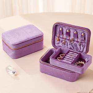 Nuevo Organizador de Joyas de Viaje de Lujo, Caja de Regalo de Terciopelo Morado, Portátil, con Cierre, para Exhibición y Almacenamiento de Joyas - Product Image 1