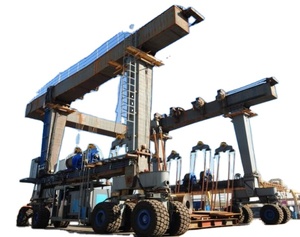 Grue à <span class=keywords><strong>portique</strong></span> de chantier naval de 100 tonnes fabriquée en Chine pour le levage de navires - Product Image 1