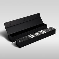 Caja Rígida Magnética Negra Larga Personalizada, Caja de Embalaje Magnética Plegable con Impresión Plateada para Brochas de Maquillaje y Accesorios para Fumar