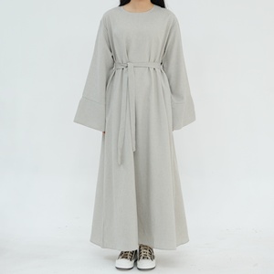 Abaya <span class=keywords><strong>islamique</strong></span> pour femmes Loriya - Robe décontractée modeste d'été avec ceinture en tissu lin et polyester, style Moyen-Orient, Abaya 2025, boutique B2B - Product Image 3