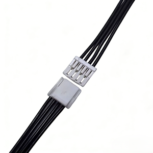 उच्च गुणवत्ता वाले अल्1571 26awg pvc केबल के साथ मोटरसाइकिल हेडलाइट डैशबोर्ड के लिए गर्म बिक्री कस्टम GHR-04V-S 4पिन वायर हार्वेलिंग - Product Image 3