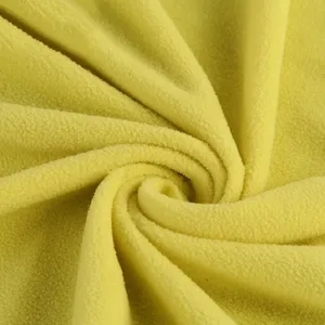100% polyester einfarbiger stoff anti-hauthaut anti-falten gestrickter stoff für kleidung pyjama jacke