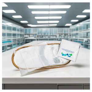 Venta al <span class=keywords><strong>por</strong></span> <span class=keywords><strong>mayor</strong></span> de fábrica, toallita antiséptica de primeros auxilios, almohadilla de <span class=keywords><strong>Alcohol</strong></span> isopropílico 70%, hisopo de <span class=keywords><strong>Alcohol</strong></span> estéril no tejido para preparación de desinfección médica - Product Image 2