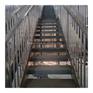 Scala Antincendio Pieghevole in Acciaio dal Design Moderno Personalizzabile, Scale di Sicurezza Rivestite in Acciaio per Uso Interno in Sale e Appartamenti - Product Image 6