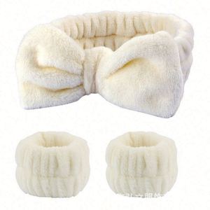 Juego de 3 Diademas y Pulseras de Tela Oxford con Diseño de Lazo de Mariposa para Mujeres y Niñas, Accesorio para el Cabello Elástico y Suave, para Yoga y Deportes - Product Image 4