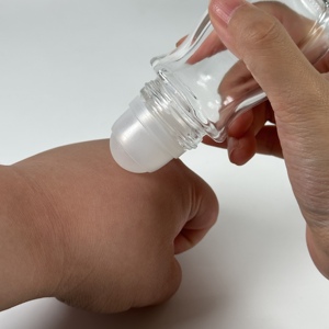 Rõ Ràng Con Lăn Thủy Tinh Chai 50Ml Rỗng <span class=keywords><strong>Refillable</strong></span> 30Ml Cuộn Trên Khử Mùi Chai Du Lịch Con Lăn Bóng Chai Với Màu Đen Trắng Mũ - Product Image 6