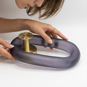 Sculpture artistique en résine, façonnée à la main, imperméable, forme irrégulière, décoration pour la maison - Product Image 1