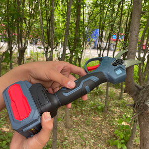 Sécateur sans fil ergonomique <span class=keywords><strong>de</strong></span> qualité industrielle durable avec lame SK5, batterie au lithium 21V, pour un travail <span class=keywords><strong>de</strong></span> <span class=keywords><strong>jardinage</strong></span> confortable - Product Image 6