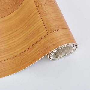 พื้นเรียบแบบม้วน วัสดุไวนิลพลาสติก ทนทาน กันน้ำ เป็นมิตรกับสิ่งแวดล้อม ป้องกันการลื่น เหมาะสำหรับบันไดในห้างสรรพสินค้า ดีไซน์ทันสมัย - Product Image 4