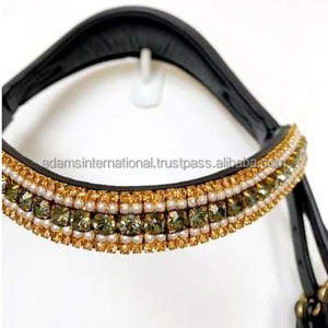 Brida de caballo de cuero Premium de alta calidad con banda de cejas de cristal ostentoso de diseñador acolchado suave para un ajuste cómodo - Product Image 2