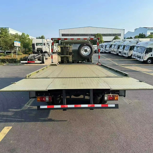 Camion de dépannage compact tout-terrain, plateau hydraulique sur mesure OEM, exportation mondiale - Product Image 1