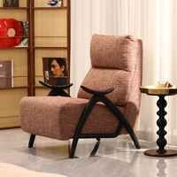 Fauteuil de détente moderne rembourré avec structure en bois massif et pieds en métal pour salon et chambre à coucher