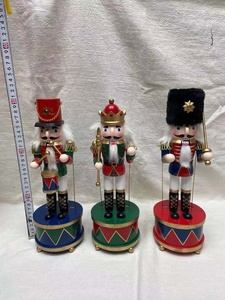 Boîte à musique pour <span class=keywords><strong>casse</strong></span>-<span class=keywords><strong>noisette</strong></span> 30CM, chevelure <span class=keywords><strong>en</strong></span> <span class=keywords><strong>bois</strong></span>, pour noël - Product Image 2