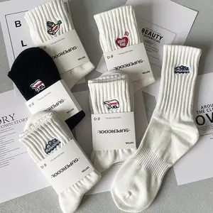 Men's and Women's Socks Cotton Sweat-absorbing and Odor-proof Mid Tube Socks White Stockings