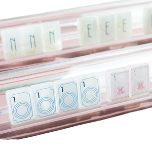 Ensemble de Mahjong américain de luxe en nacre, 160 plaques en acrylique peintes à la main, pliables et portables, design blanc - Product Image 1