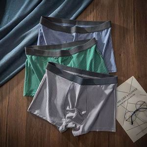 Calzoncillos bóxer a rayas de tiro medio para hombre, talla grande, pantalones de cuatro esquinas, tela de punto sexy, venta al por mayor para comercio electrónico transfronterizo. - Product Image 3