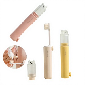 Ensemble de brosses à dents portables 2-en-1 avec rangement pour dentifrice, essentiel pour les voyages d'affaires et les déplacements, poils doux - Product Image 1