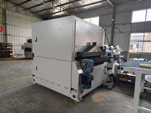 Ligne de production de ponçage automatique à grande vitesse pour <span class=keywords><strong>bois</strong></span>, à bande large, pour <span class=keywords><strong>bois</strong></span> carré, ponçage double face pour <span class=keywords><strong>bois</strong></span> ≥250mm - Product Image 5