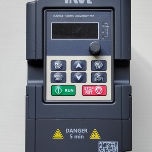 อินเวอร์เตอร์ AC รุ่น GD10-0R7G-S2 220V เฟสเดียว ตัวแปลงความถี่ ควบคุมความเร็วรอบมอเตอร์ - Product Image 2