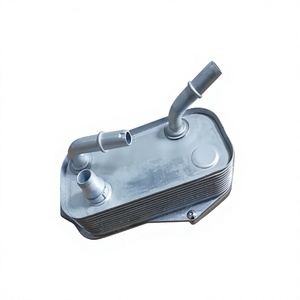Refroidisseur d'huile pour BMW Série 1, Série 3, X1, Z4, refroidi par eau, pièce de rechange neuve, YM 004, taille du cœur 15x9x5 cm - Product Image 1