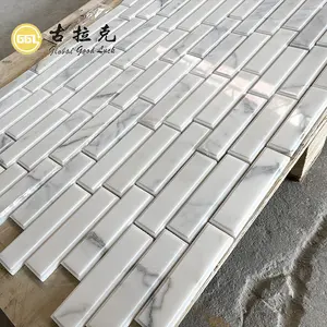 Calacatta-patrón de ladrillo de mármol blanco, azulejo de pared de mosaico con borde tallado 3D