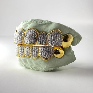 Suministro Directo de Fábrica: Parrilla Dental de Lujo con Polvo de Diamante Moissanita, Joyería Vintage Provenzal para Bodas y Regalos a Precio Económico - Product Image 3