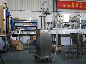 Máquina automática de llenado de salsa de pasta líquida, máquina embotelladora de agua para planta de fabricación, línea de producción, máquina de llenado de botellas de latas - Product Image 6