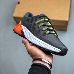 รองเท้าวิ่งออฟโรดแบบปรับแต่งได้ พื้นรองเท้า Vibram กันลื่น ระบายอากาศได้ดี น้ำหนักเบา เหมาะสำหรับการเดินป่าและกิจกรรมกีฬา - Product Image 4