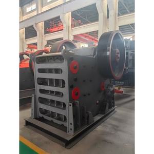 Мобильная мини-дробилка для бетона и камня PE-600x900 на гусеничном ходу с гидравлическим приводом - Product Image 5