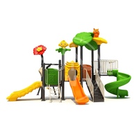 Toboggan extérieur en plastique durable et coloré sur mesure pour enfants, idéal pour les parcs, les écoles et les projets de loisirs commerciaux