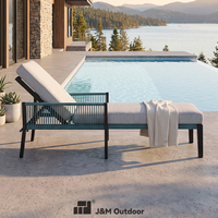 Chaise longue d'extérieur J&M en métal tressé avec dossier réglable pour piscine, hôtel et patio