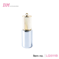 Vente en gros de porte-clés personnalisés de luxe en fourrure/cuir avec couvercle, conteneur vide pour brillant à lèvres, petit tube transparent pour brillant à lèvres, emballage mignon