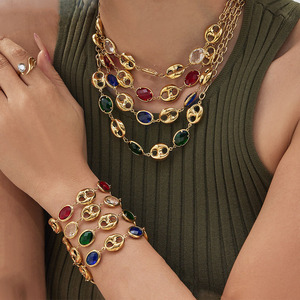 Conjunto de Joyería de Moda al por Mayor, Elegante, de Acero Inoxidable, con Eslabones Huecos en Forma de Nariz de Cerdo, Pulsera y Collar con Piedras de Cristal Ovaladas para Mujer - Product Image 1
