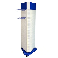 Rak Display Pegboard Putar 3 Sisi, Stand Papan Berlubang Logam dengan Pengait untuk Aksesoris dan Peralatan Ritel
