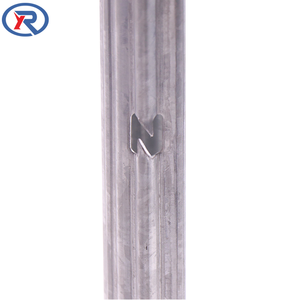 <span class=keywords><strong>Postes</strong></span> de valla de enrejado de viñedo galvanizado en caliente de Metal de acero/plantas de vid de alta resistencia 2, 4mX2.2mm <span class=keywords><strong>postes</strong></span> de viñedo poste de perfil Z - Product Image 2